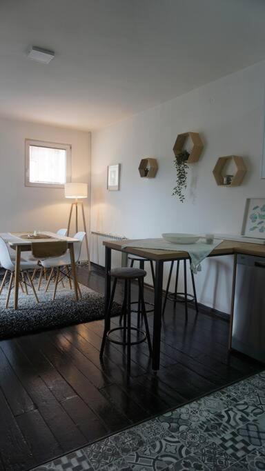 Cosy Apartment In The Heart Of Skopje Eksteriør bilde